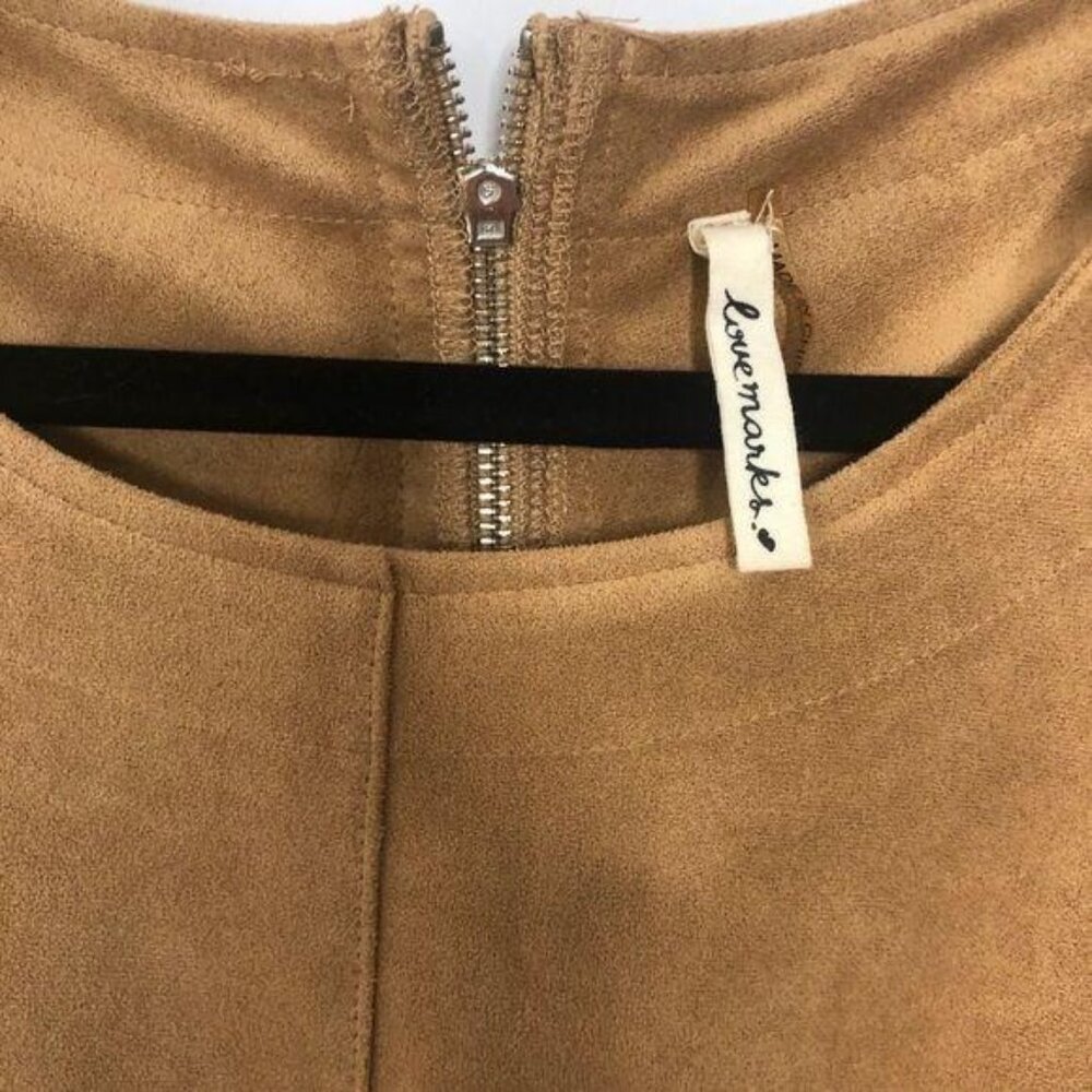 Lovemarks Suede Camel Tan Solid Shift Short Sleev… - image 5